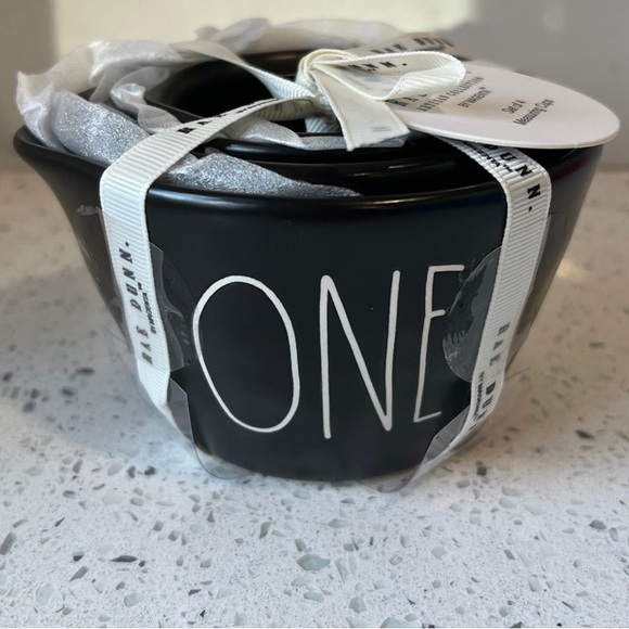 Rae Dunn Other - Firm Price Rae Dunn HTF Black Measuring Cups